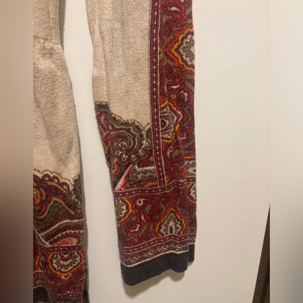 Cach’e Sweater - Picture 4 of 5